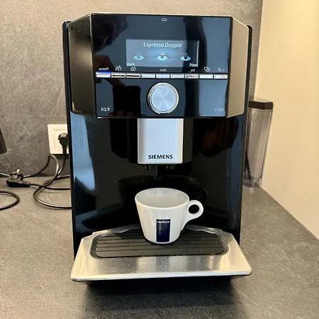 Beautiful, Spacious, 4br * Riga