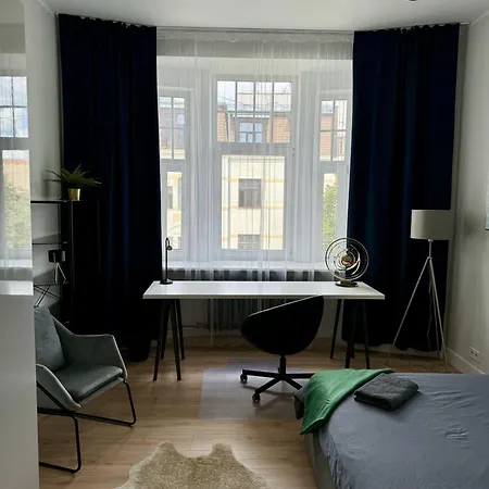 Beautiful, Spacious, 4br